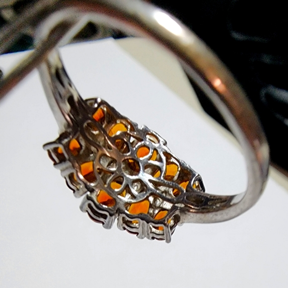 Sterling Silver Dark Orange Garnet Ring - Picture 8 of 9